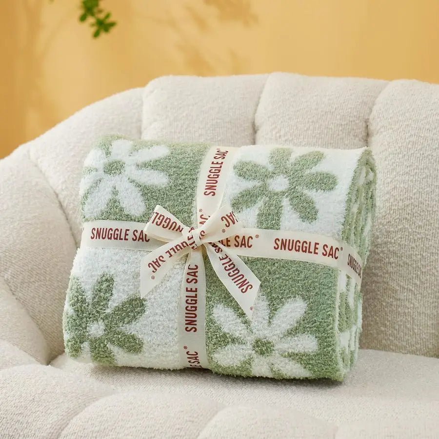 Checkered Blanket, Sage Green Flower Throw Blanket for Couch Plaid Microfiber Fluffy Warm Cozy Fuzzy Soft Throw Blanket