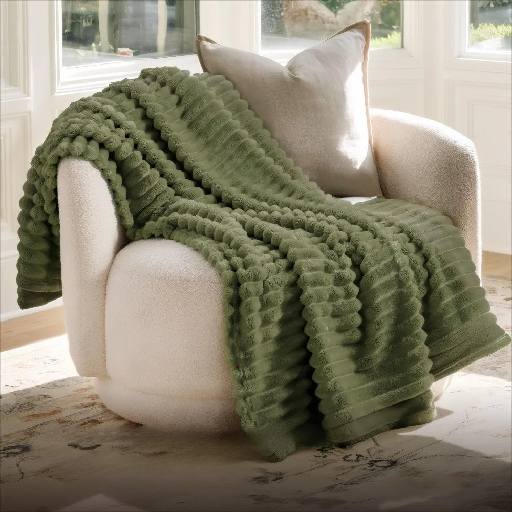 Bedsure GentleSoft White Throw Blanket for Couch - Cozy Blanket for Women, Cute Fleece Throws for Girls Sofa Couch Cover