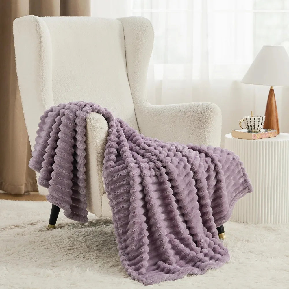 Bedsure GentleSoft White Throw Blanket for Couch - Cozy Blanket for Women, Cute Fleece Throws for Girls Sofa Couch Cover